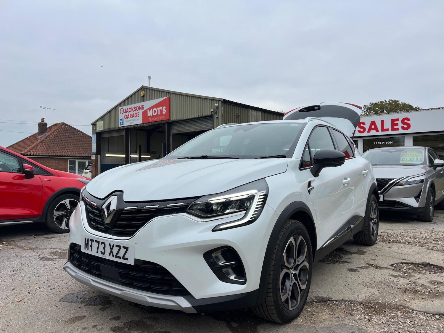 Used Renault Captur 2023 for sale - 76990240: Photo 12