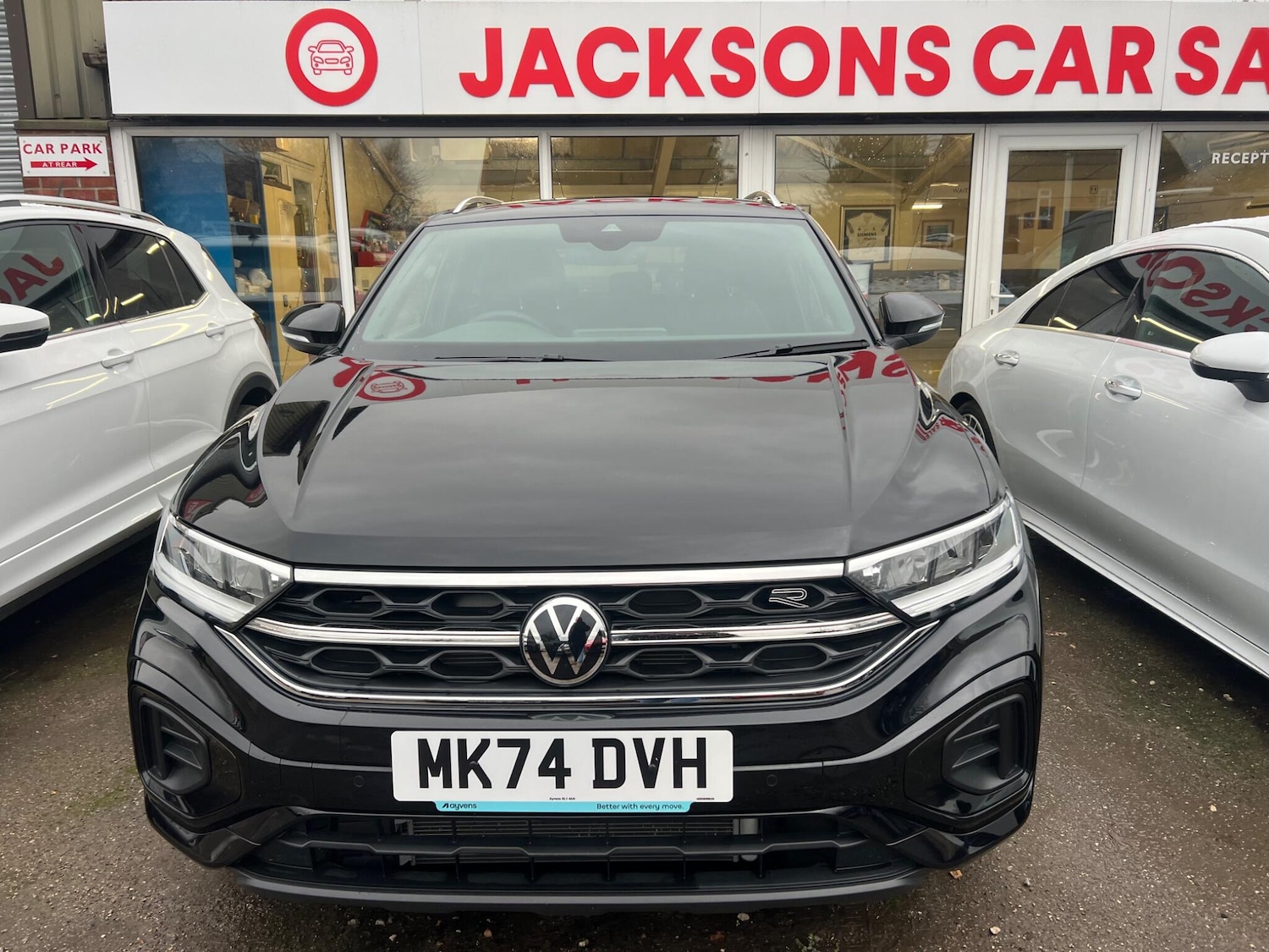 Used Volkswagen T-Roc 2024 for sale - 76472162: Photo 11