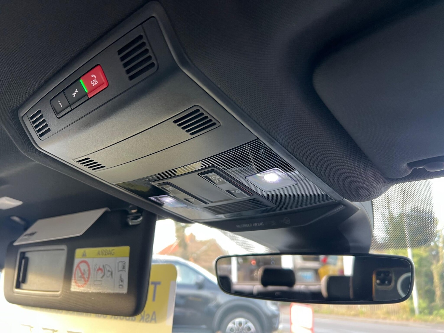 Used Volkswagen T-Roc 2024 for sale - 76472162: Photo 37