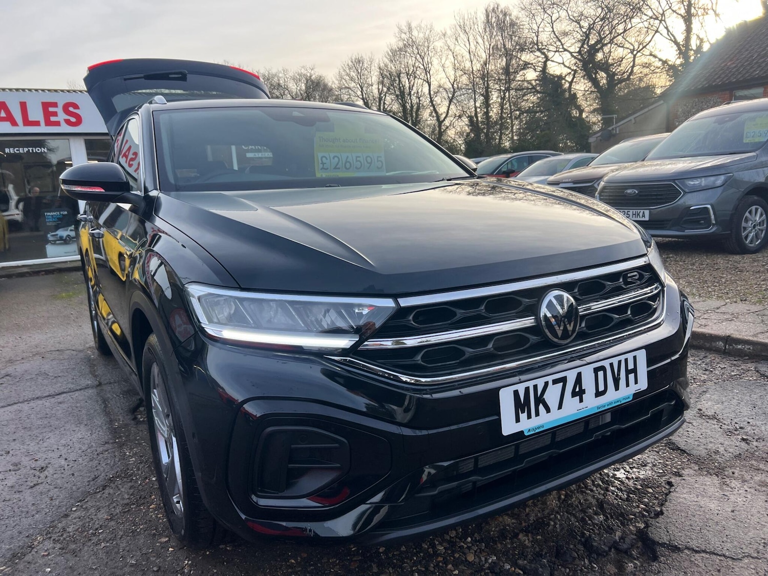 Used Volkswagen T-Roc 2024 for sale - 76472162: Photo 41