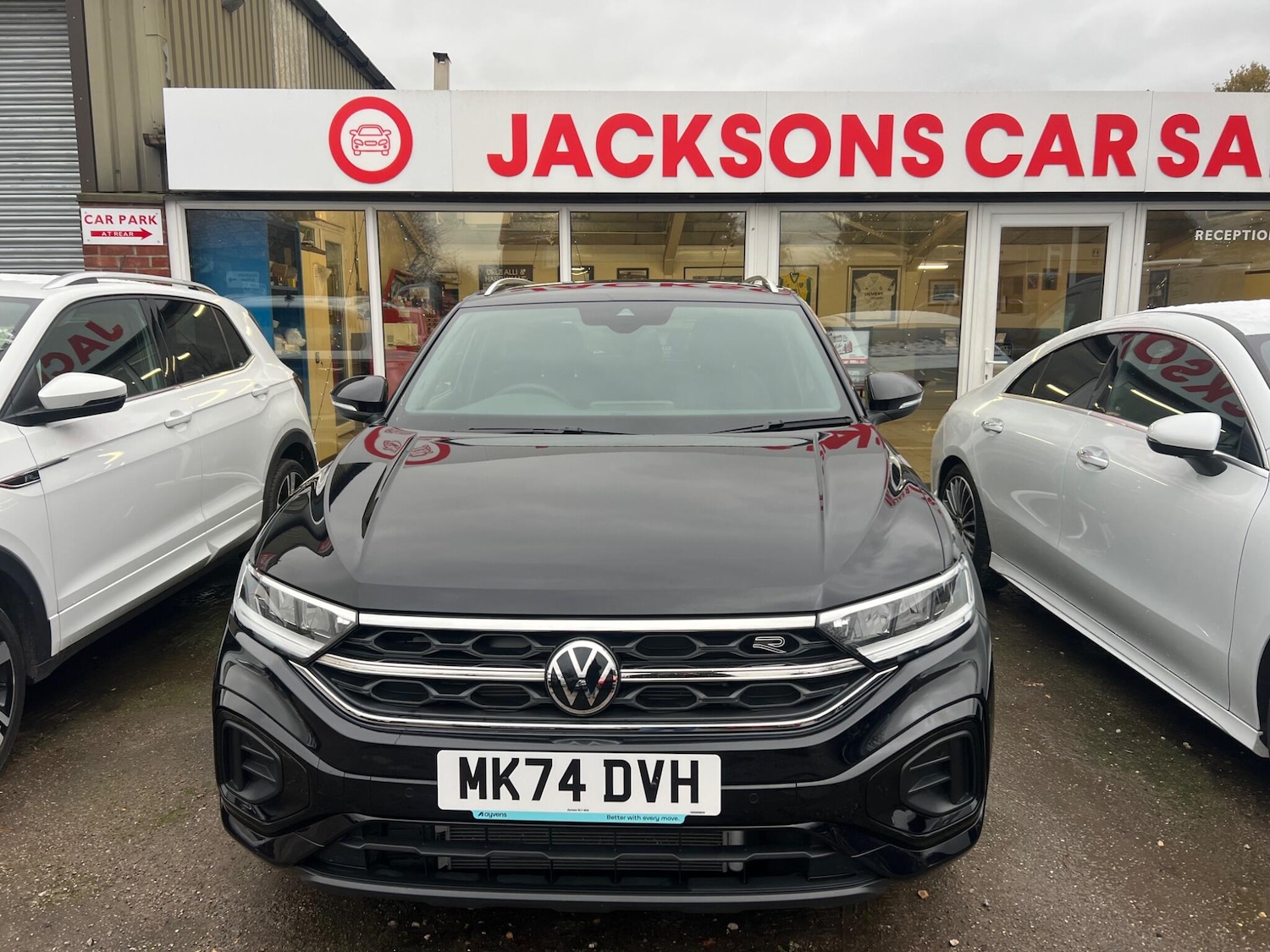 Used Volkswagen T-Roc 2024 for sale - 76472162: Photo 9