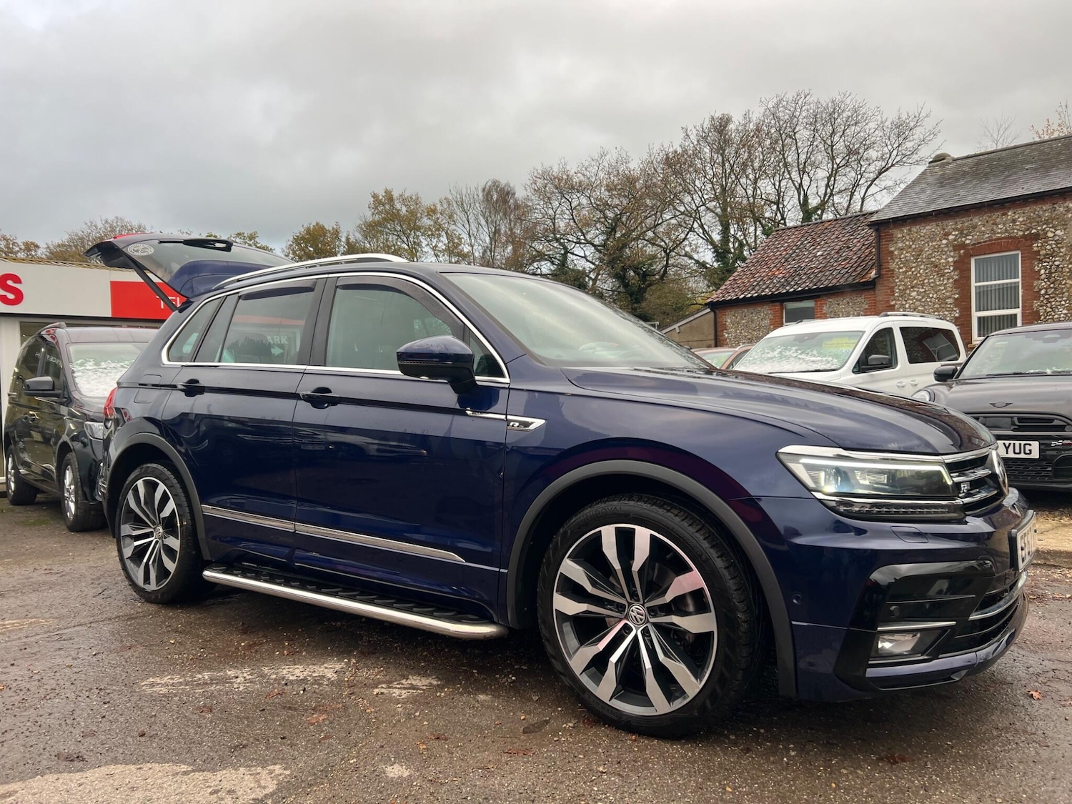 Used Volkswagen Tiguan 2018 for sale - 76634042: Photo 11