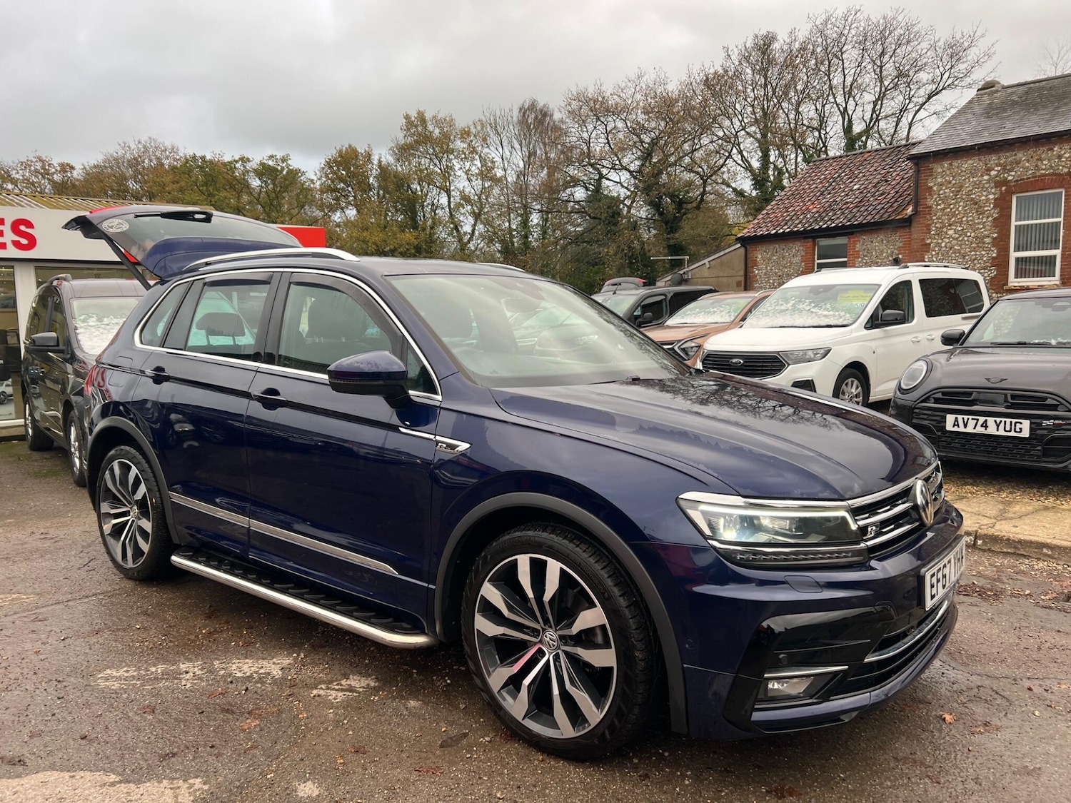 Used Volkswagen Tiguan 2018 for sale - 76634042: Photo 15