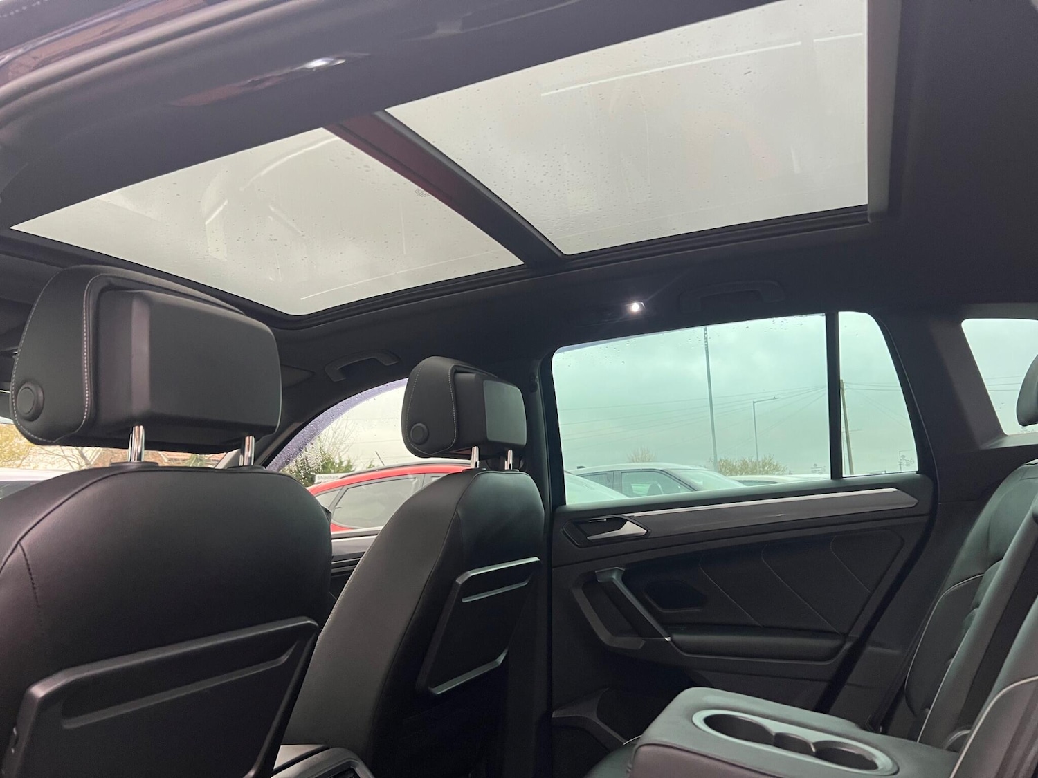 Used Volkswagen Tiguan 2018 for sale - 76634042: Photo 26