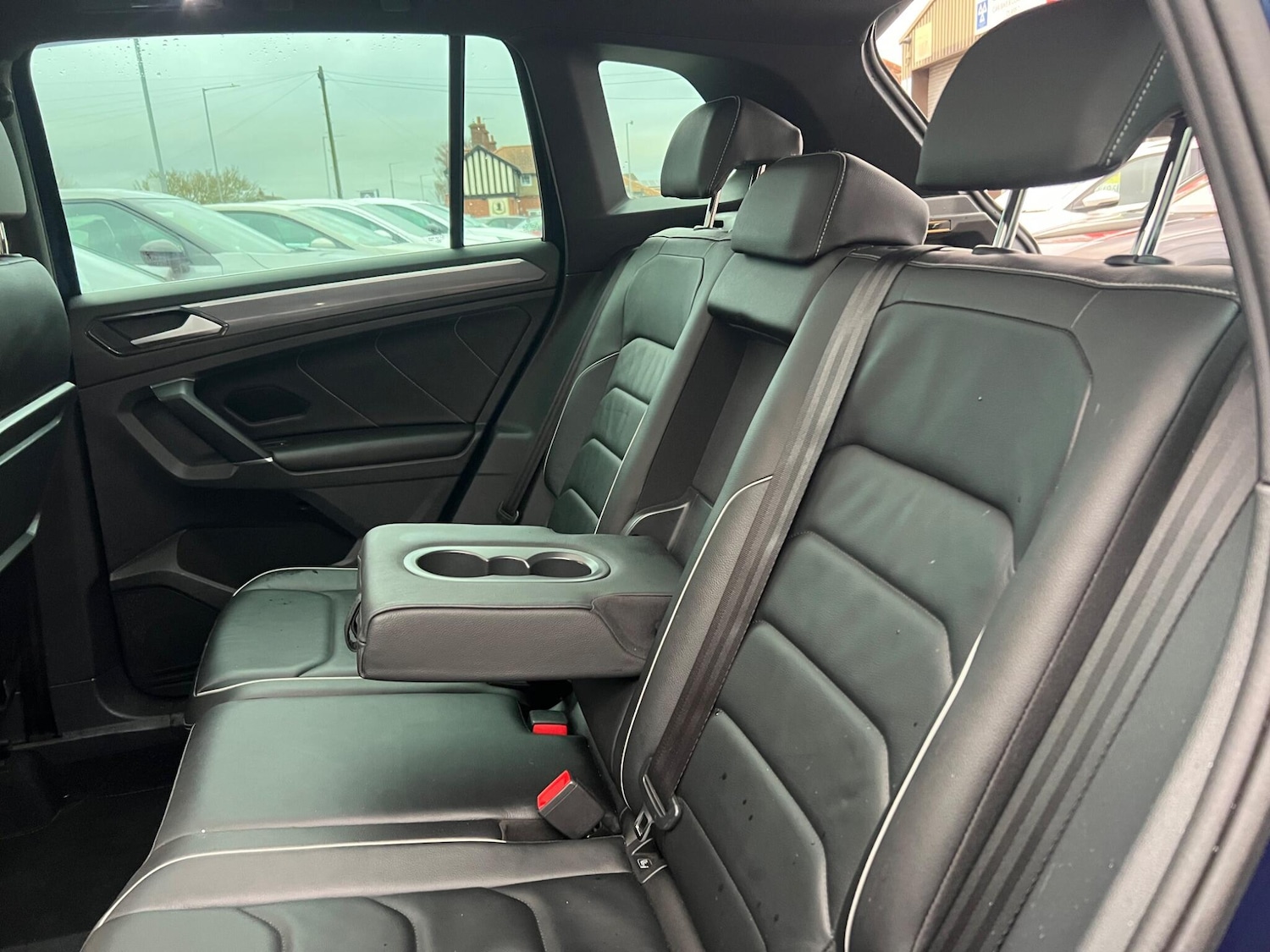 Used Volkswagen Tiguan 2018 for sale - 76634042: Photo 27