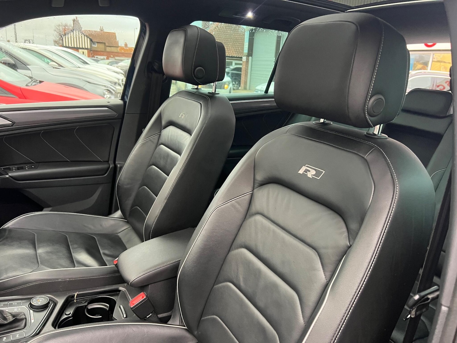 Used Volkswagen Tiguan 2018 for sale - 76634042: Photo 34