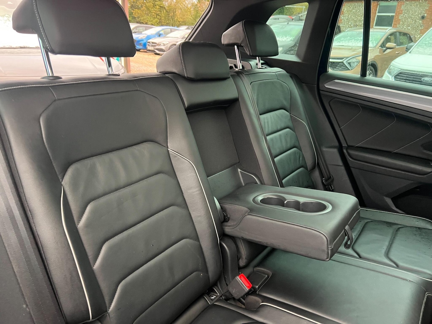 Used Volkswagen Tiguan 2018 for sale - 76634042: Photo 4