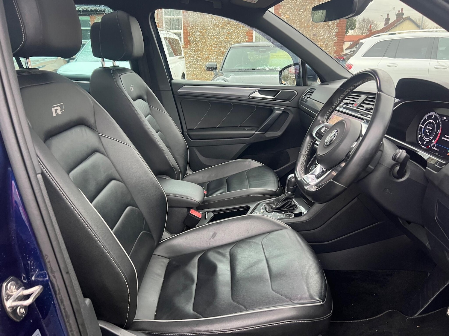 Used Volkswagen Tiguan 2018 for sale - 76634042: Photo 50