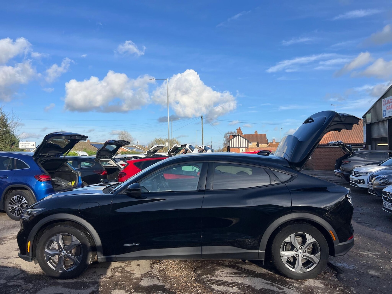 Used Ford Mustang Mach-E 2023 for sale - 76472672: Photo 65