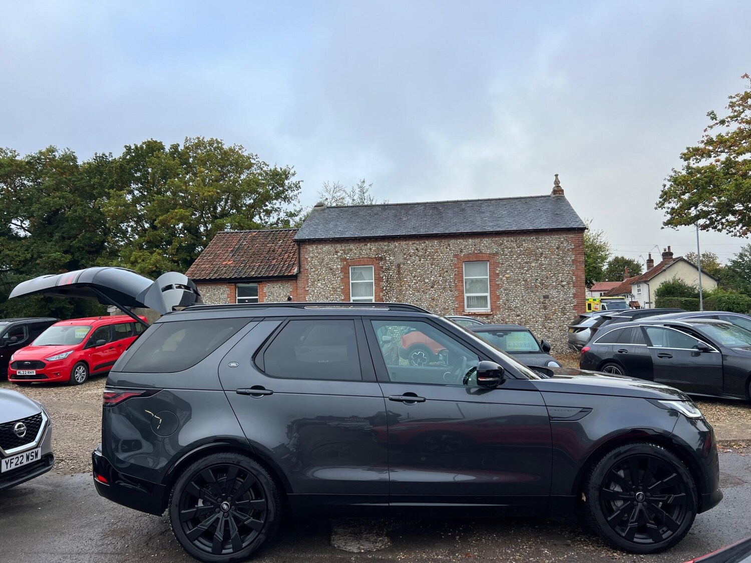 Used Land Rover Discovery 2023 for sale - 76138578: Photo 22