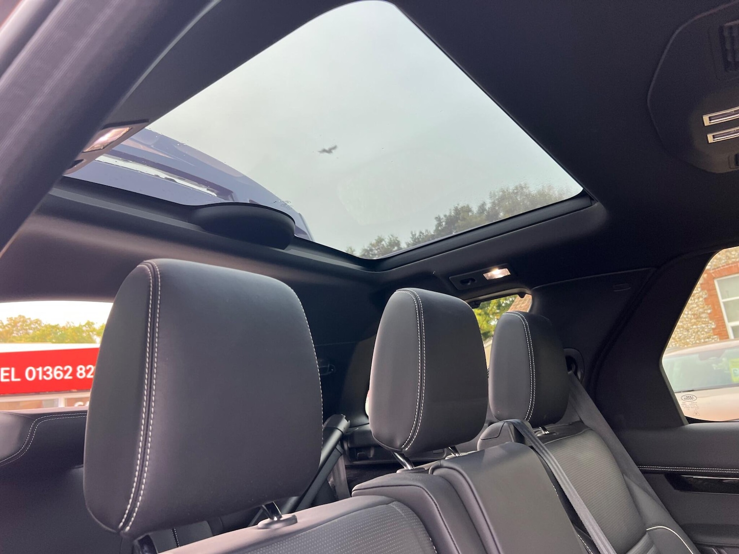 Used Land Rover Discovery 2023 for sale - 76138578: Photo 26