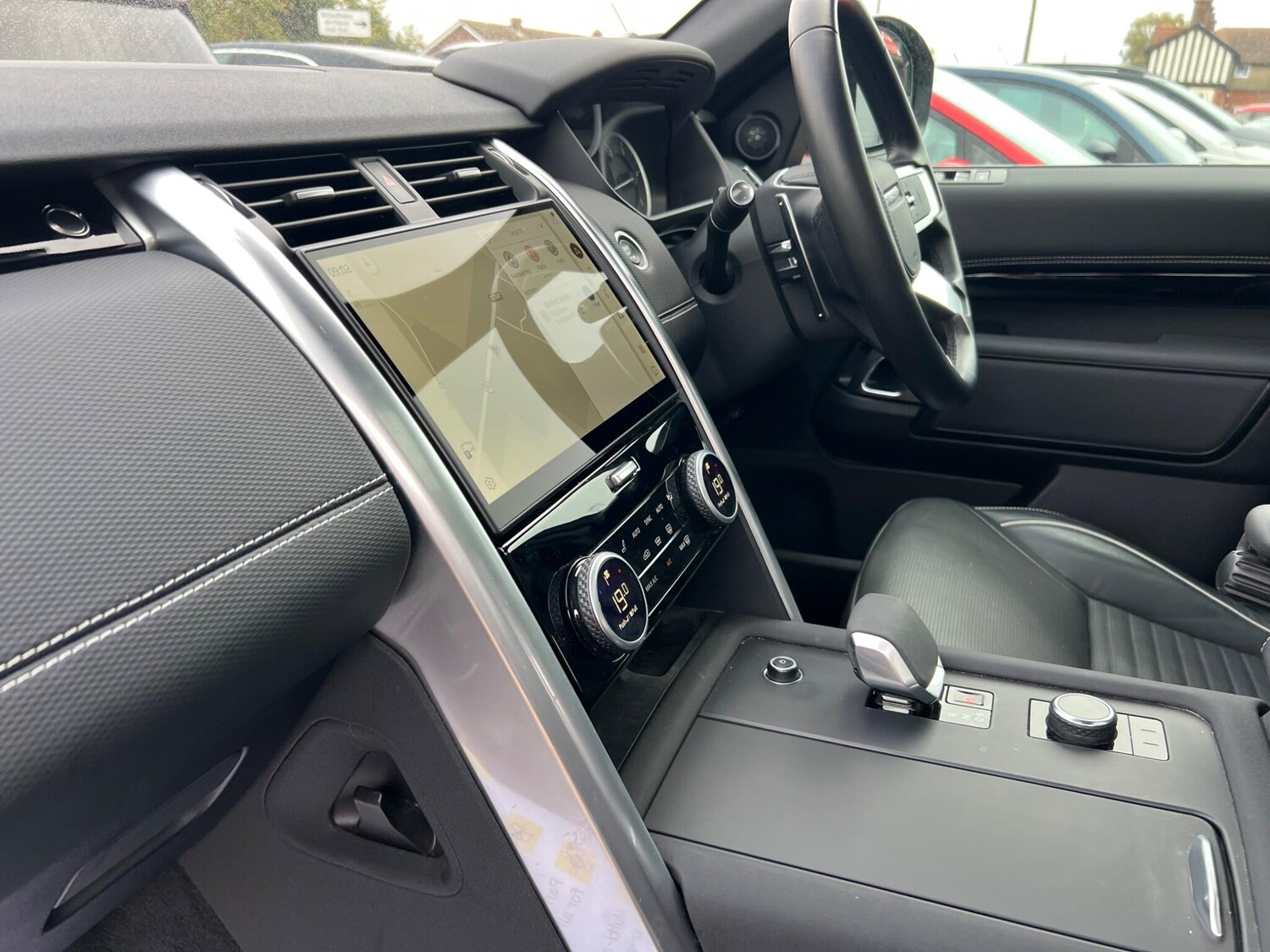 Used Land Rover Discovery 2023 for sale - 76138578: Photo 68