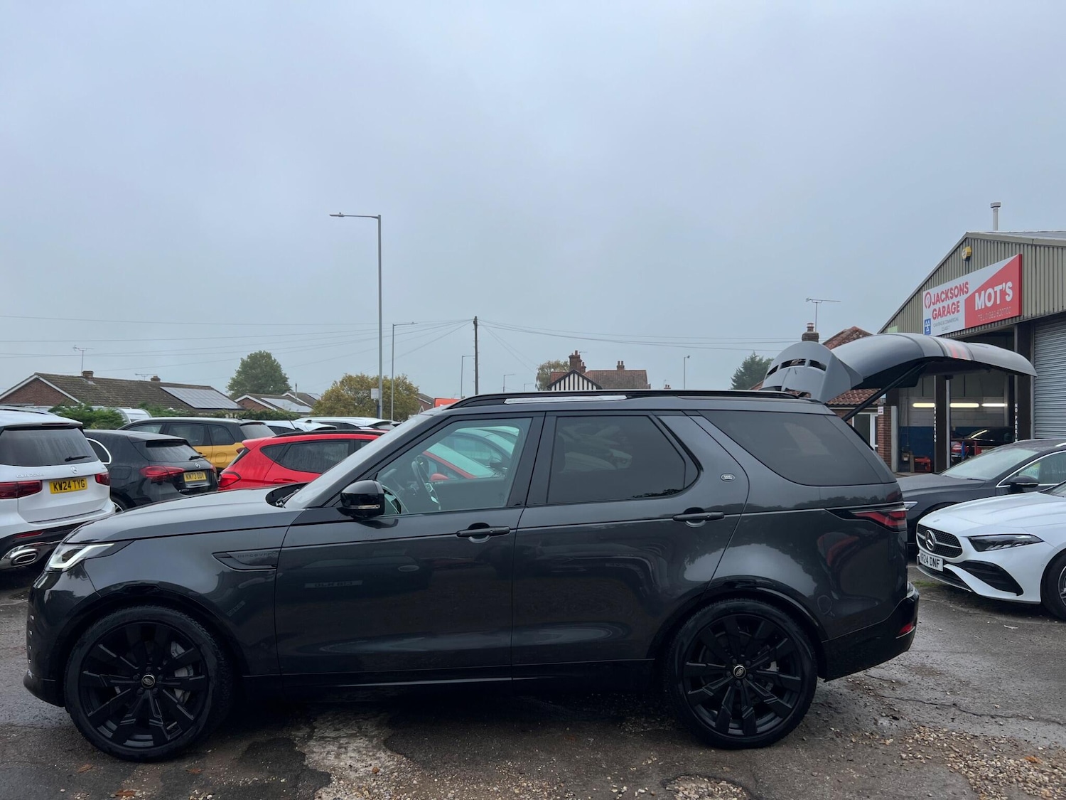 Used Land Rover Discovery 2023 for sale - 76138578: Photo 81