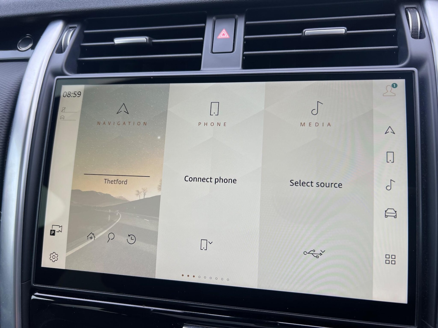 Used Land Rover Discovery 2023 for sale - 76138578: Photo 99