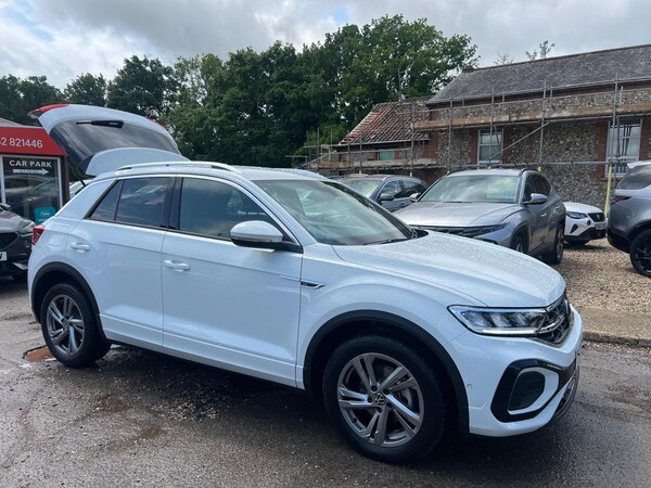 Used Volkswagen T-Roc 2024 for sale - 74810918: Photo 11