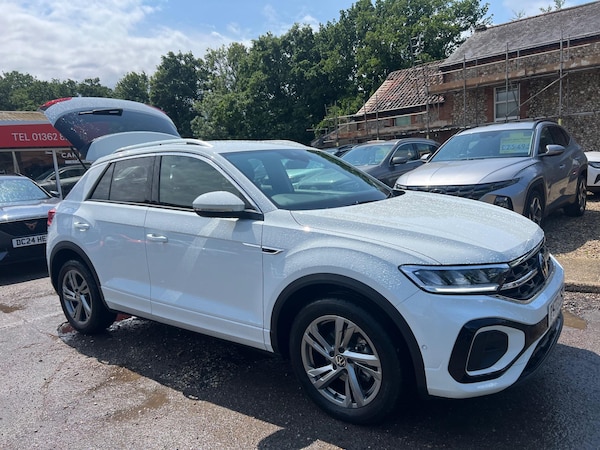 Used Volkswagen T-Roc 2024 for sale - 74810918: Photo 1