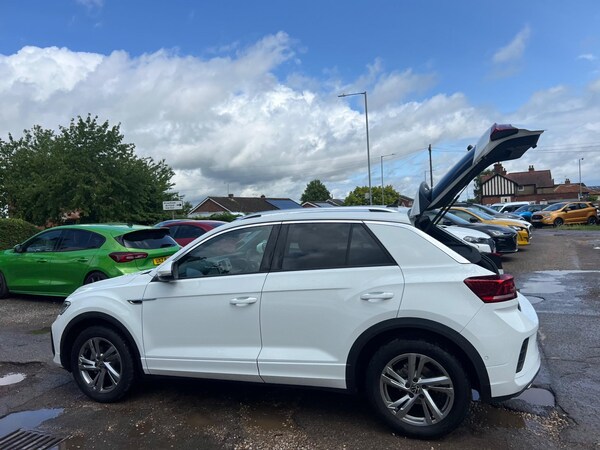 Used Volkswagen T-Roc 2024 for sale - 74810918: Photo 23