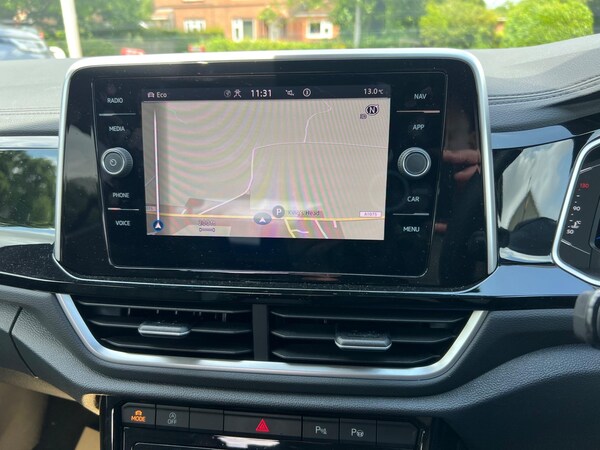 Used Volkswagen T-Roc 2024 for sale - 74810918: Photo 5