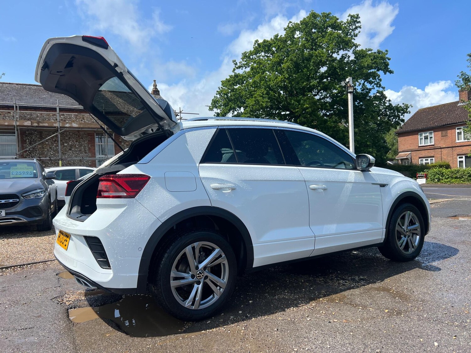Vehicle 76