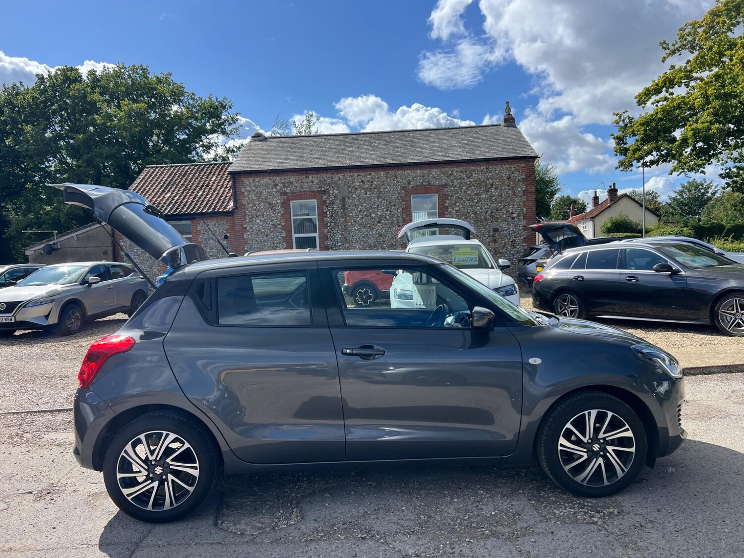 Used Suzuki Swift 2023 for sale - 75647149: Photo 18