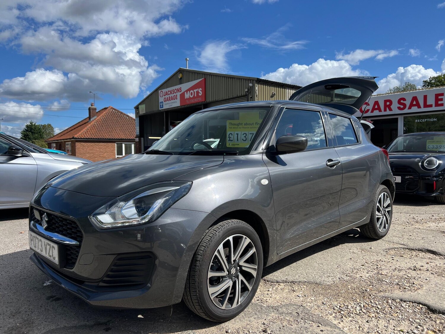 Used Suzuki Swift 2023 for sale - 75647149: Photo 8