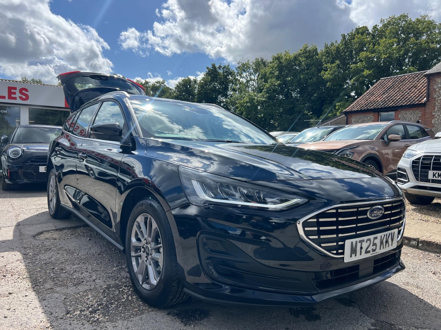 Used Ford Focus 2025 for sale - 75883403: Photo 9
