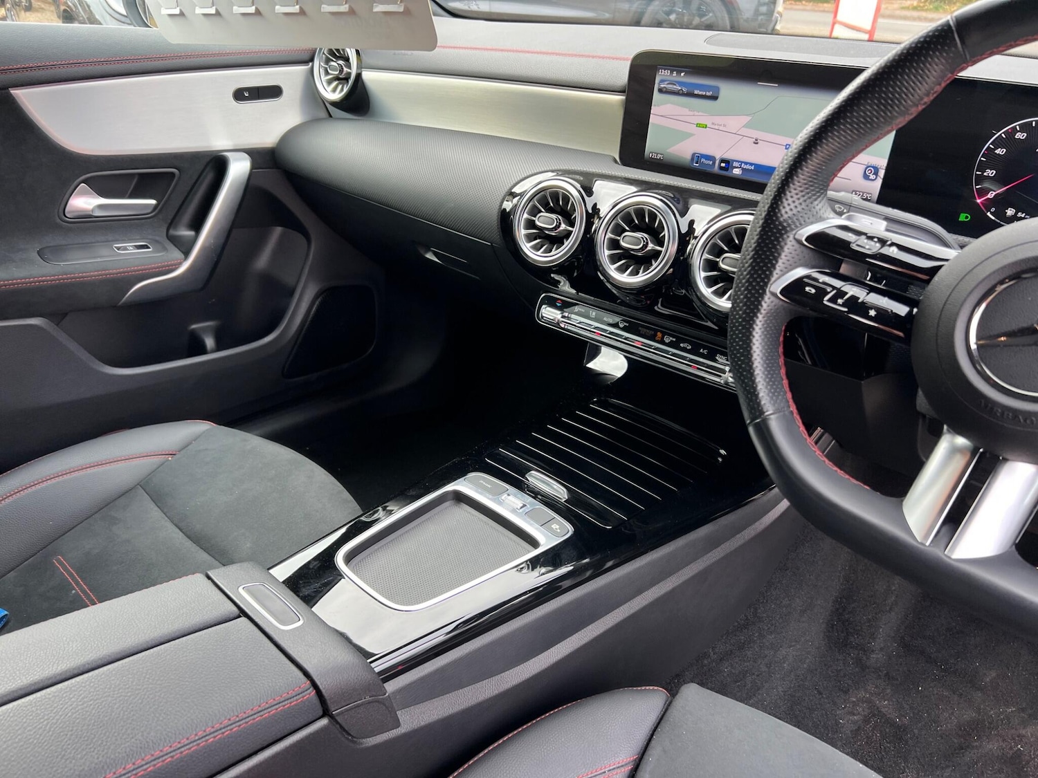 Used Mercedes-Benz CLA for sale - 76997880: Photo 87