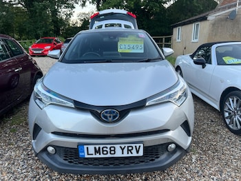 Used Toyota C-HR 2018 for sale - 78810350: Photo