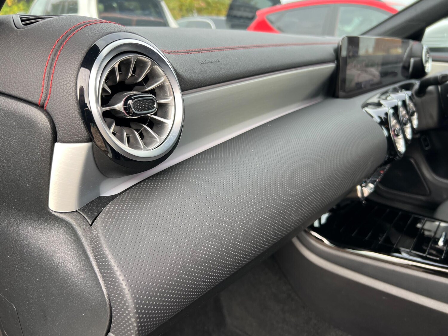 Used Mercedes-Benz CLA 2023 for sale - 76122948: Photo 65