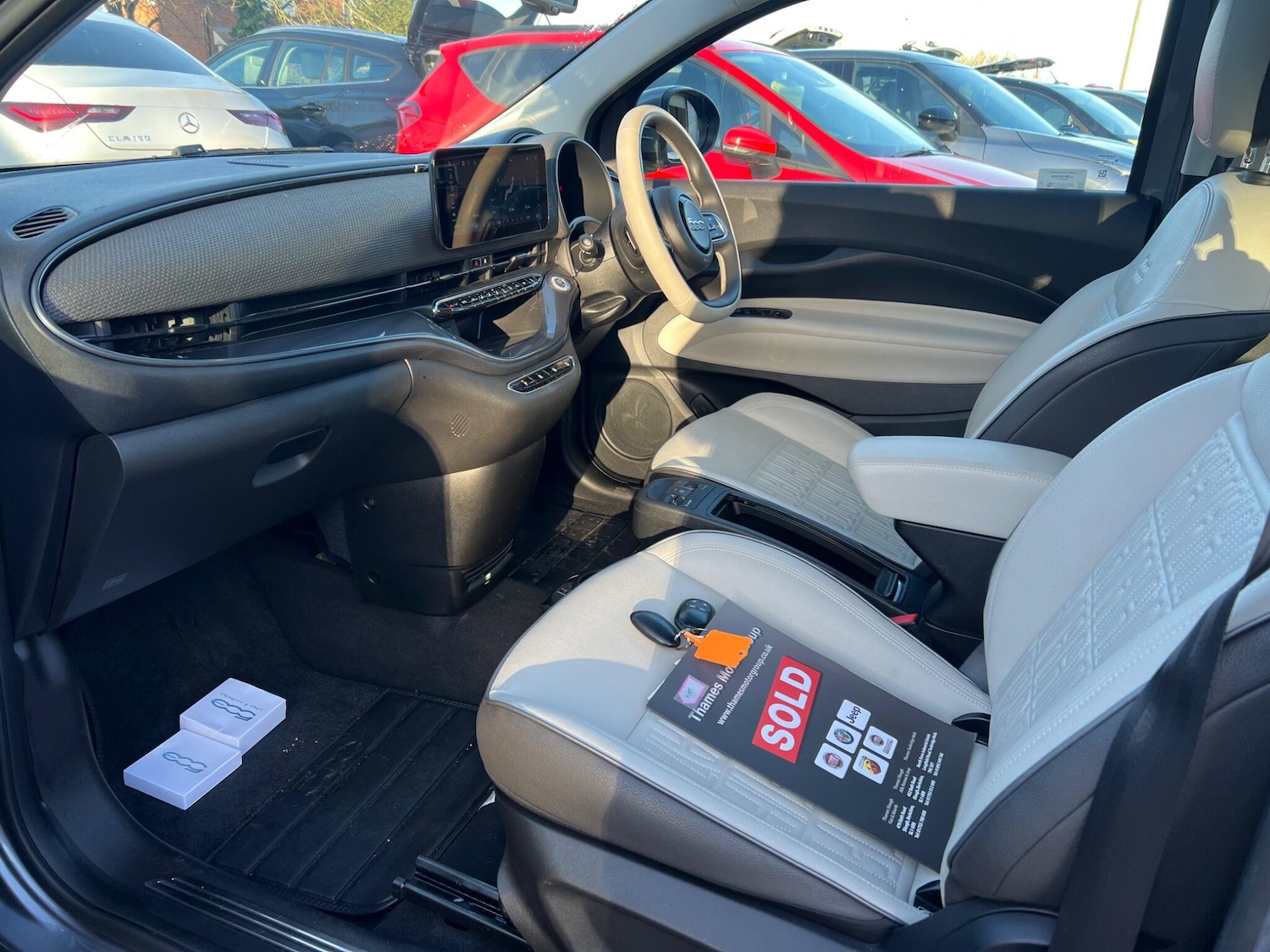 Used Fiat 500e 2022 for sale - 76727482: Photo 85