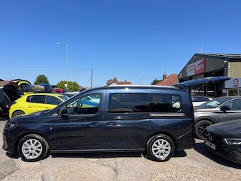 Used Ford Grand Tourneo Connect 2023 for sale - 79373896: Photo