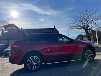 Used Jaguar F-Pace 2017 for sale - 77624868: Photo