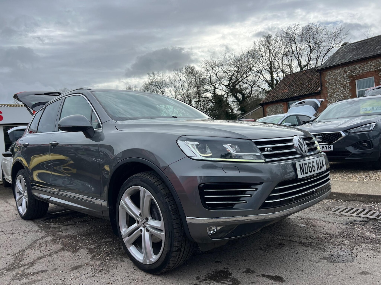 Used Volkswagen Touareg 2016 for sale - 77633751: Photo 27