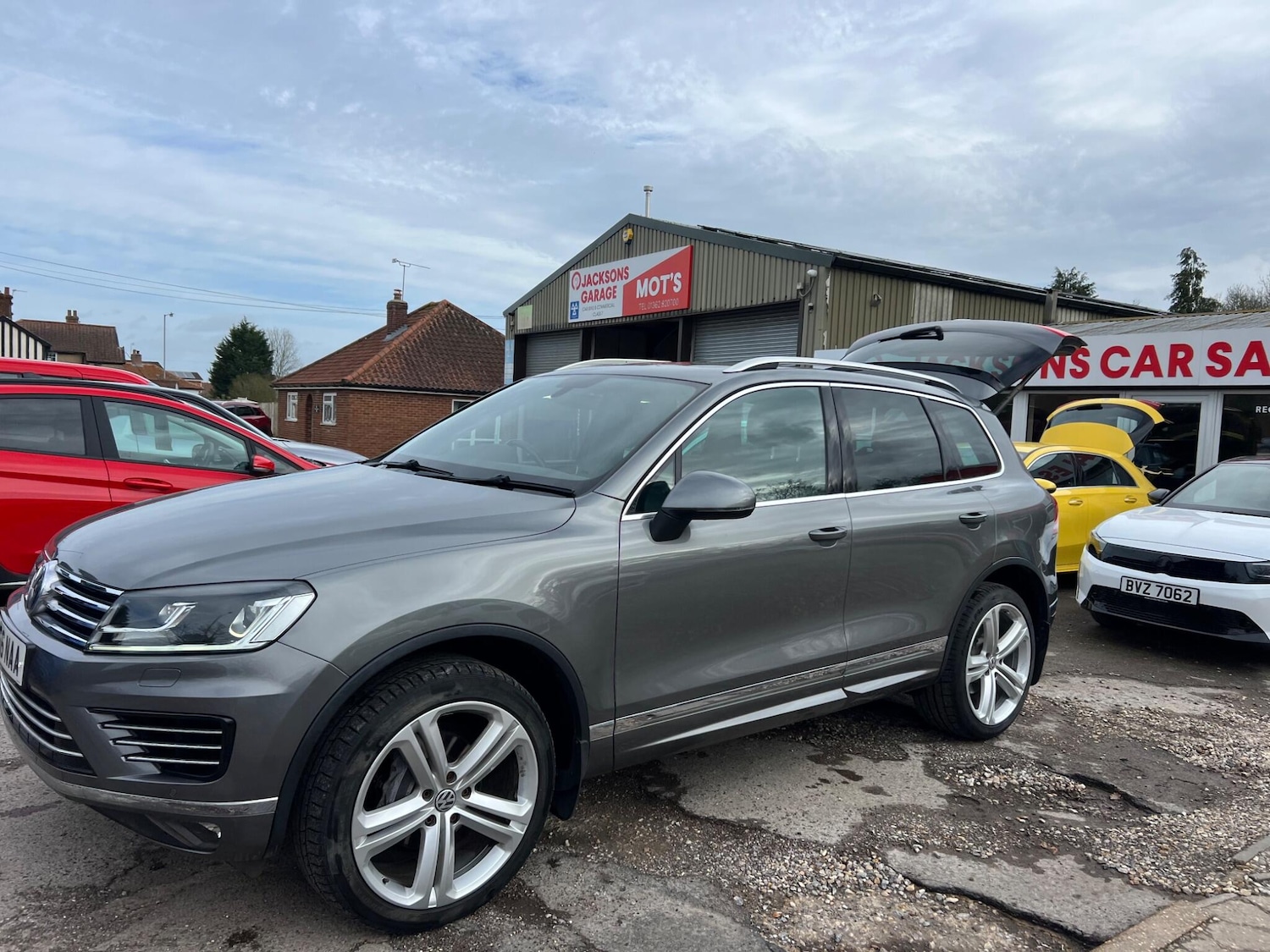 Used Volkswagen Touareg 2016 for sale - 77633751: Photo 54