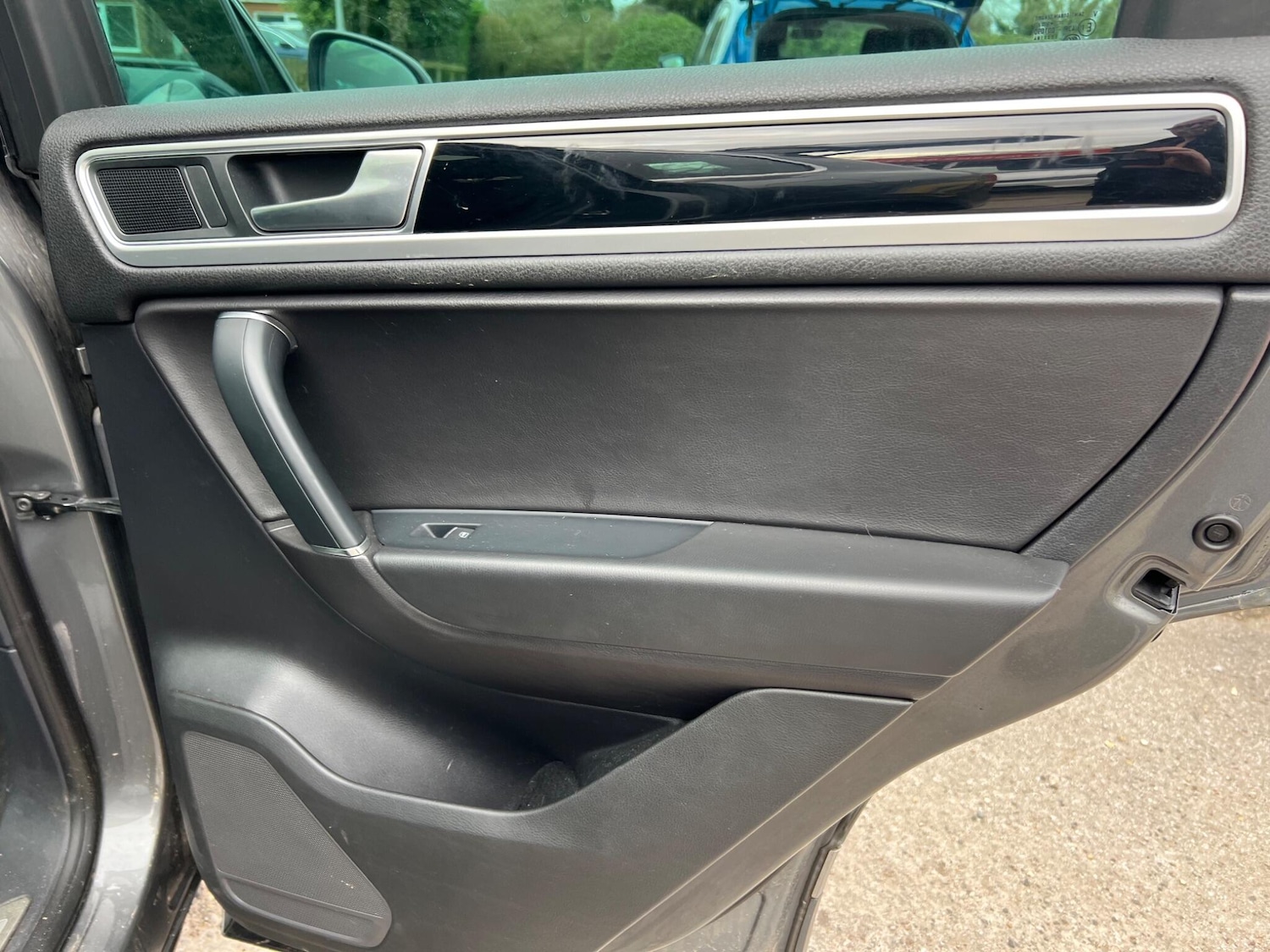 Used Volkswagen Touareg 2016 for sale - 77633751: Photo 6