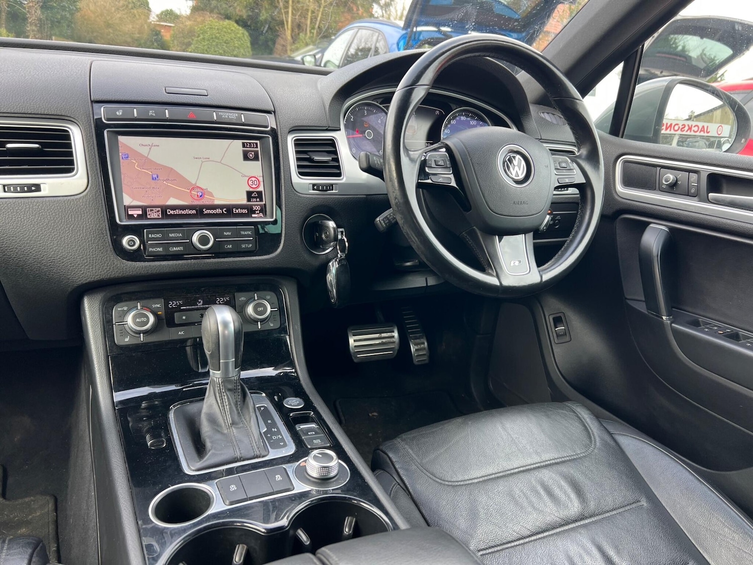 Used Volkswagen Touareg 2016 for sale - 77633751: Photo 66