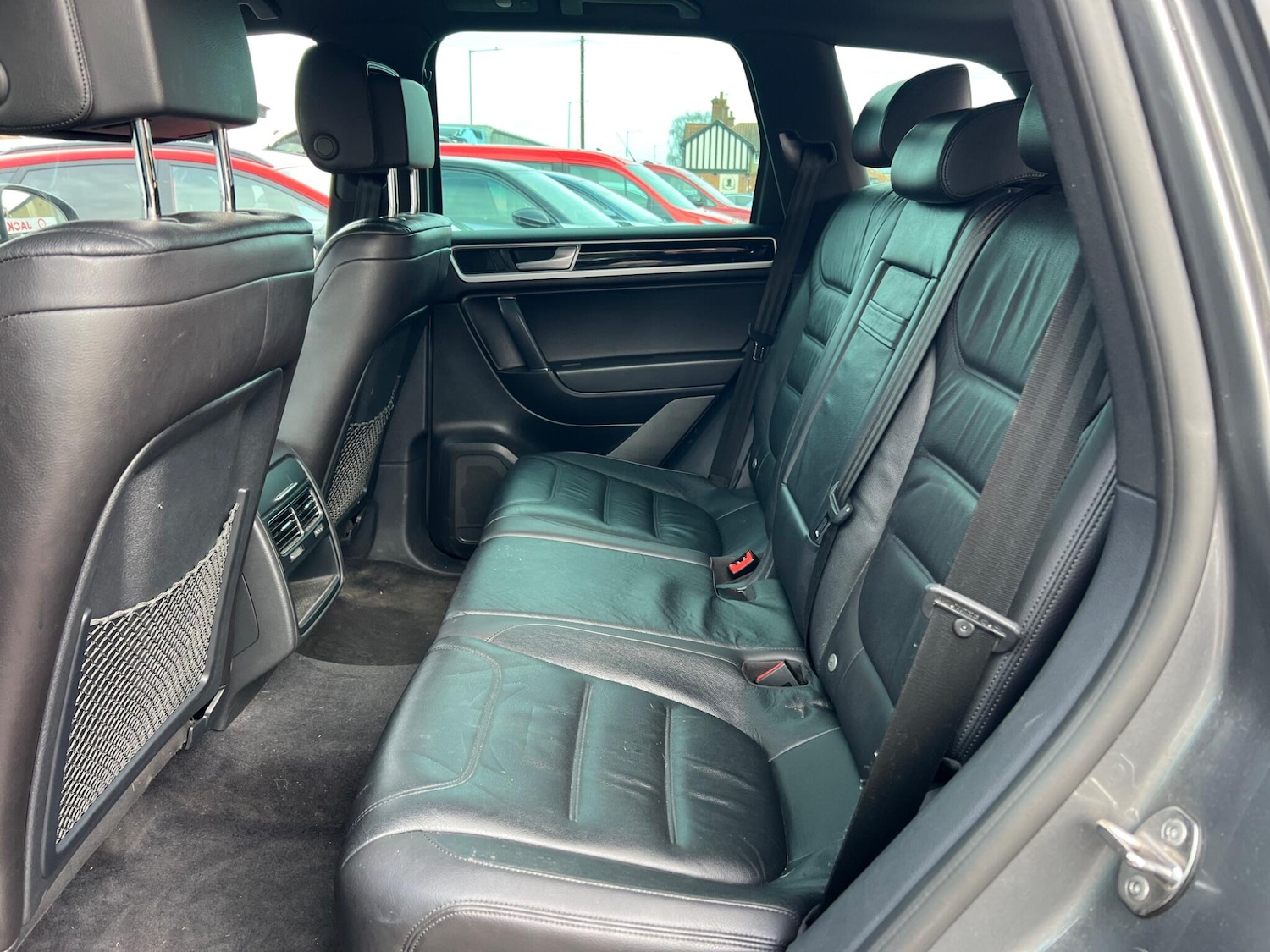 Used Volkswagen Touareg 2016 for sale - 77633751: Photo 69