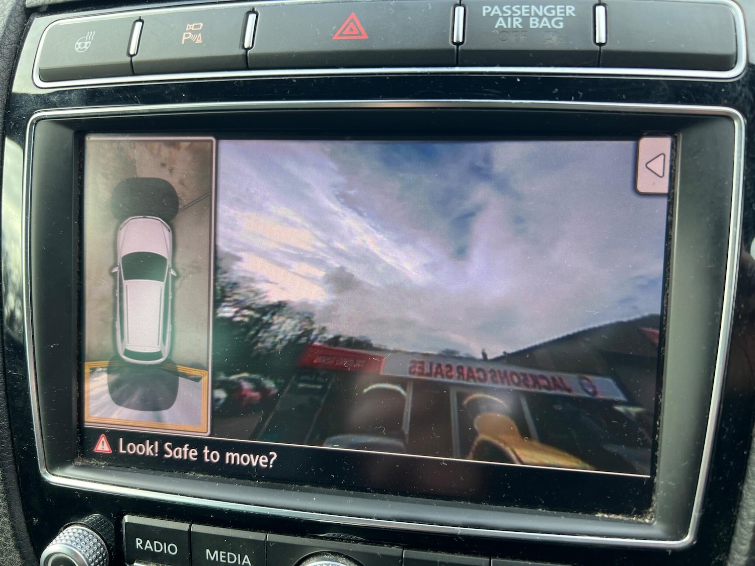 Used Volkswagen Touareg 2016 for sale - 77633751: Photo 83