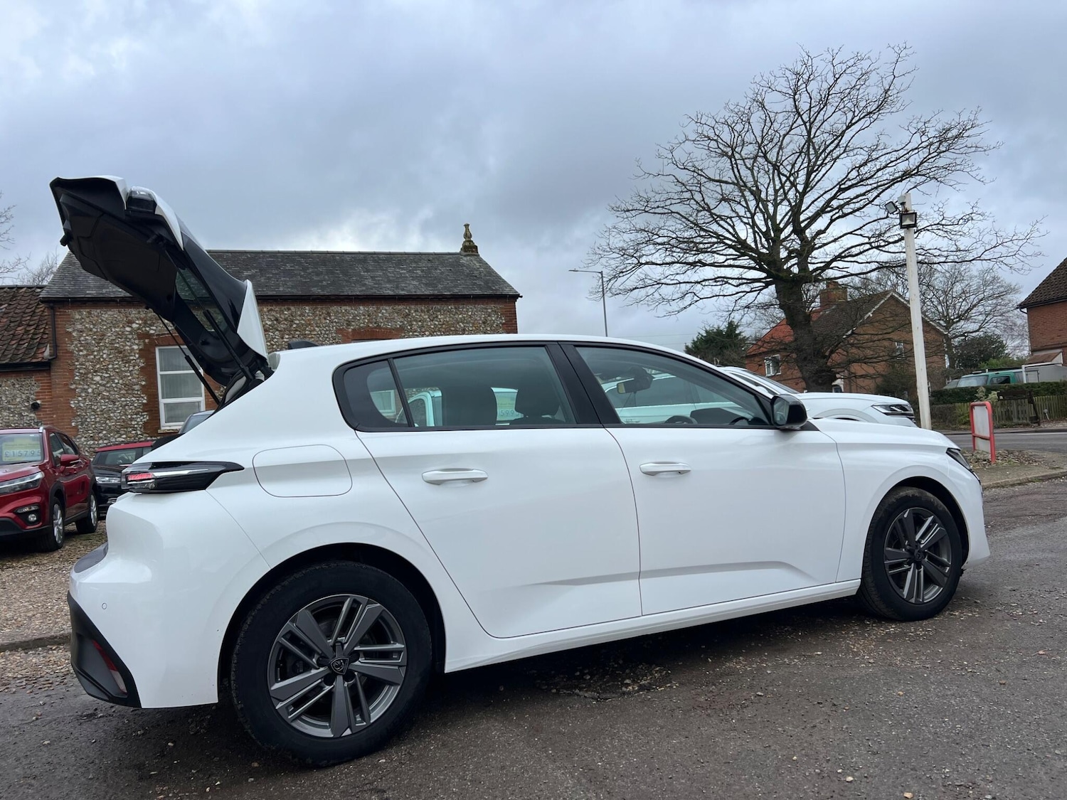 Used Peugeot 308 2022 for sale - 77203534: Photo 9