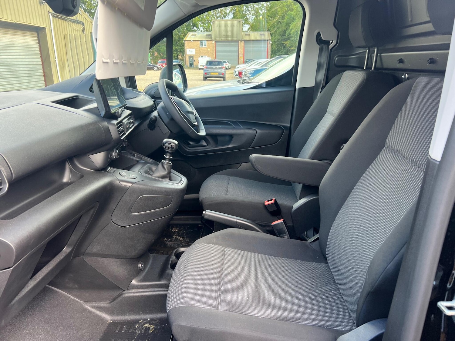 Used Peugeot Partner 2024 for sale - 75646604: Photo 12