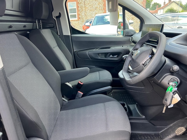 Used Peugeot Partner 2024 for sale - 75646604: Photo 25