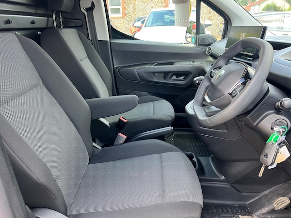 Used Peugeot Partner 2024 for sale - 75646604: Photo 28