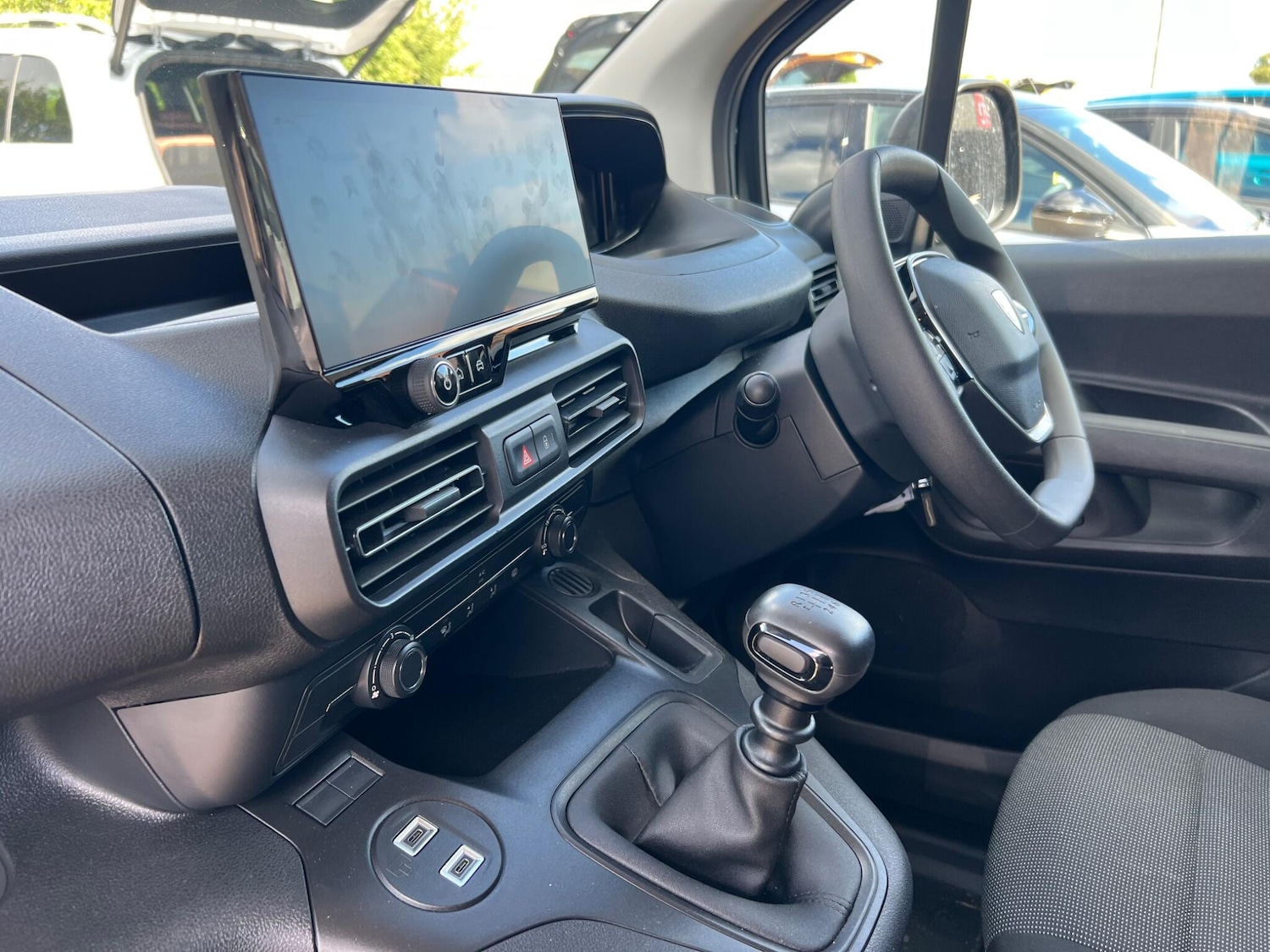 Used Peugeot Partner 2024 for sale - 75646604: Photo 68