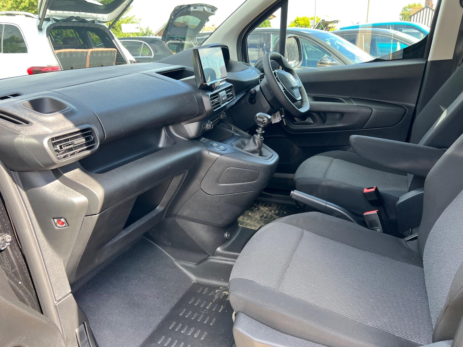 Used Peugeot Partner 2024 for sale - 75646604: Photo 69