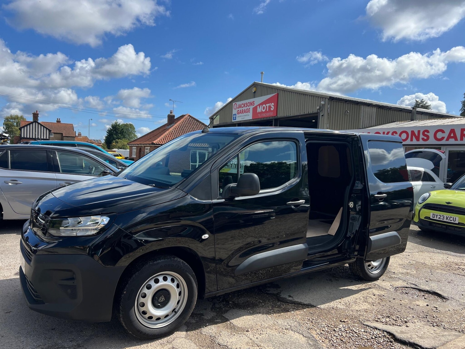 Used Peugeot Partner 2024 for sale - 75646604: Photo 77