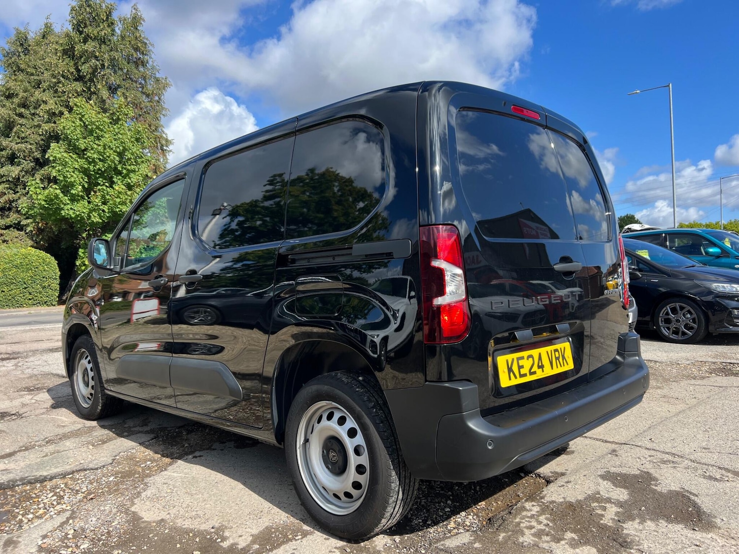 Used Peugeot Partner 2024 for sale - 75646604: Photo 86