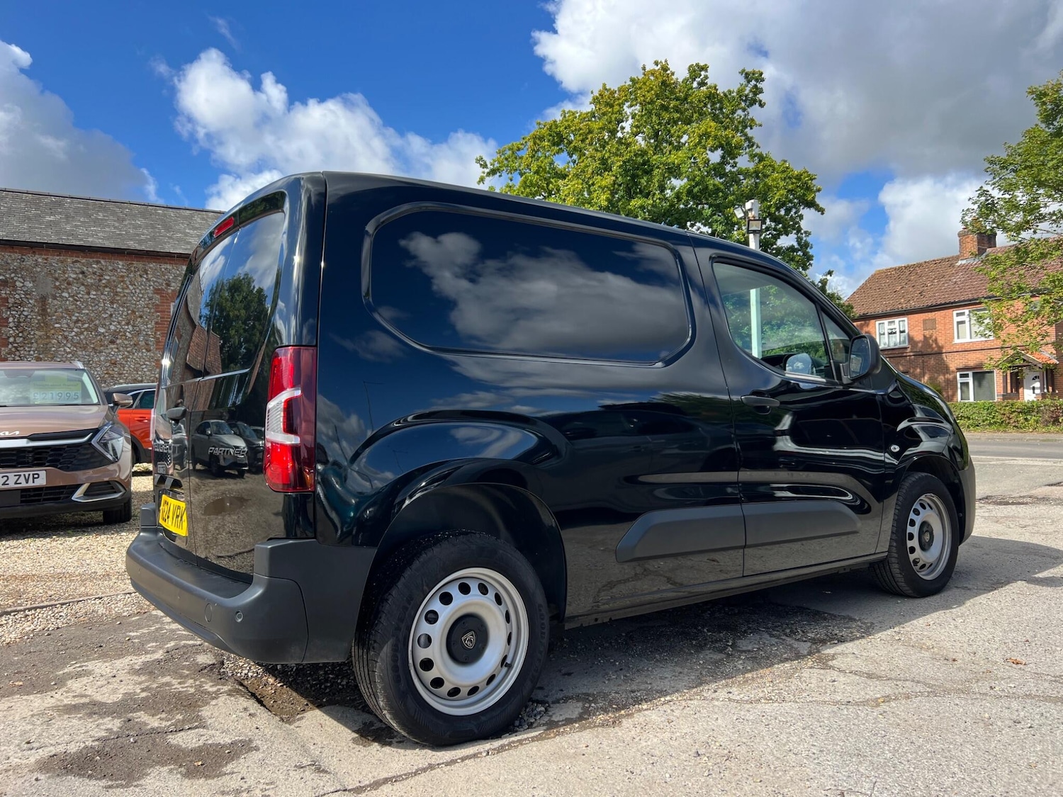 Used Peugeot Partner 2024 for sale - 75646604: Photo 90