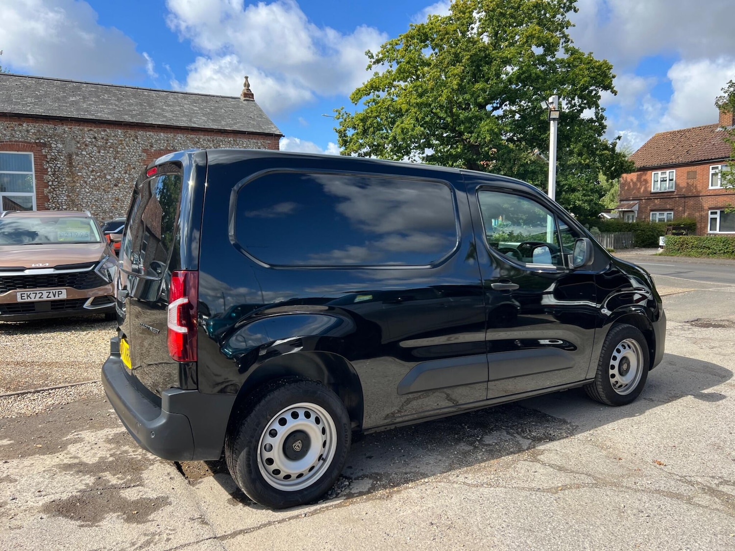 Used Peugeot Partner 2024 for sale - 75646604: Photo 93