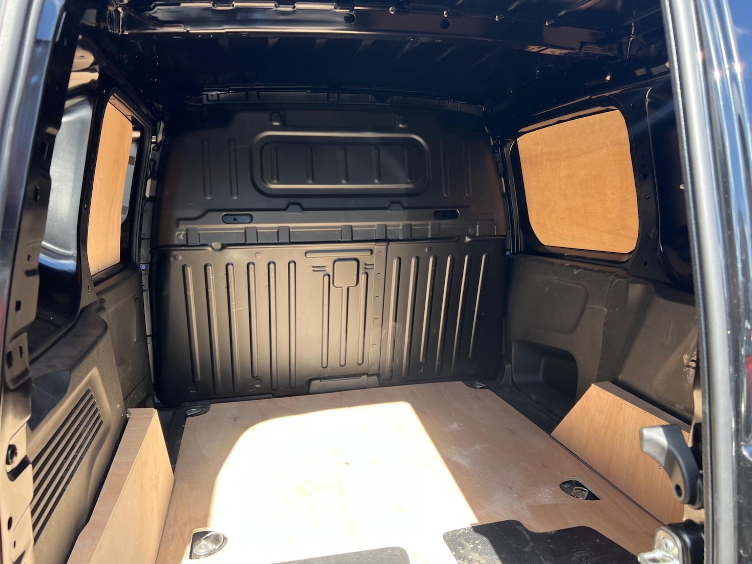 Used Peugeot Partner 2024 for sale - 75646604: Photo 96