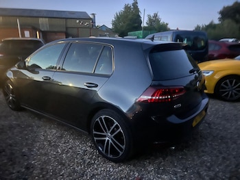 2016 (16) - 2.0 TDI GTD 5dr DSG